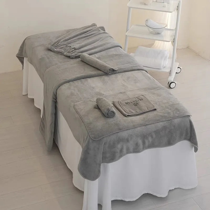 Professional Customized Logo 4-Piece Soft Microfiber Towel
